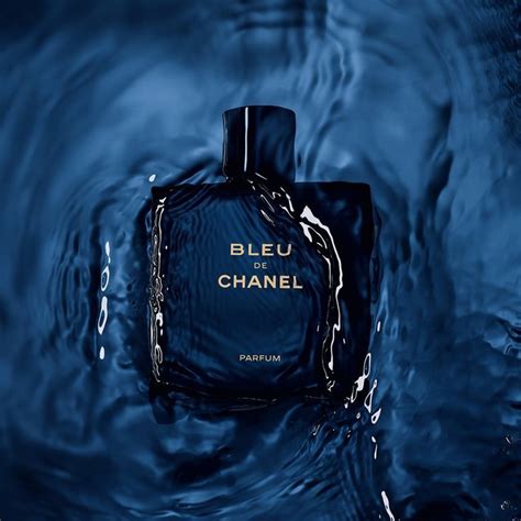 chanel bleu de chanel edp spray 300ml|bleu de chanel smells like.